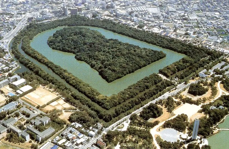 Nintoku-tenno-ryo Tumulus (Daisen Kofun)