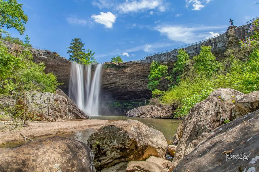 Noccalula Falls Park