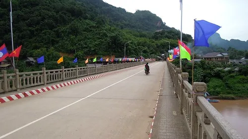 Nong Khiaw Bridge
