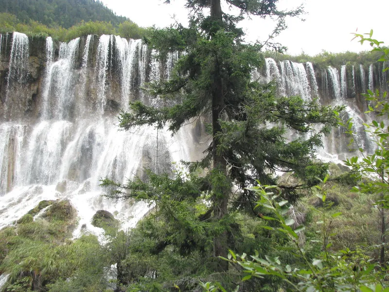 Nuorilang Waterfall