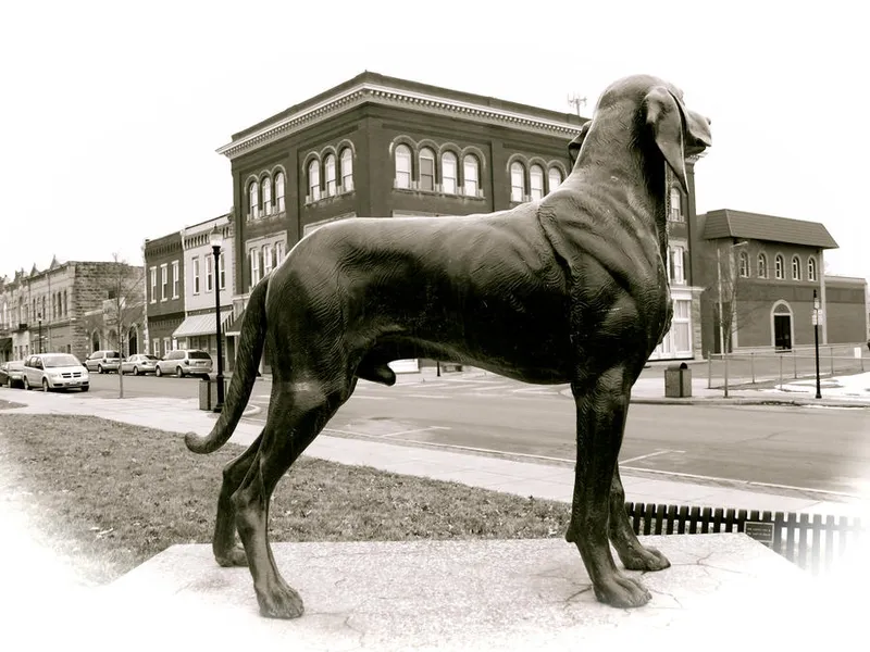 Old Drum Statue