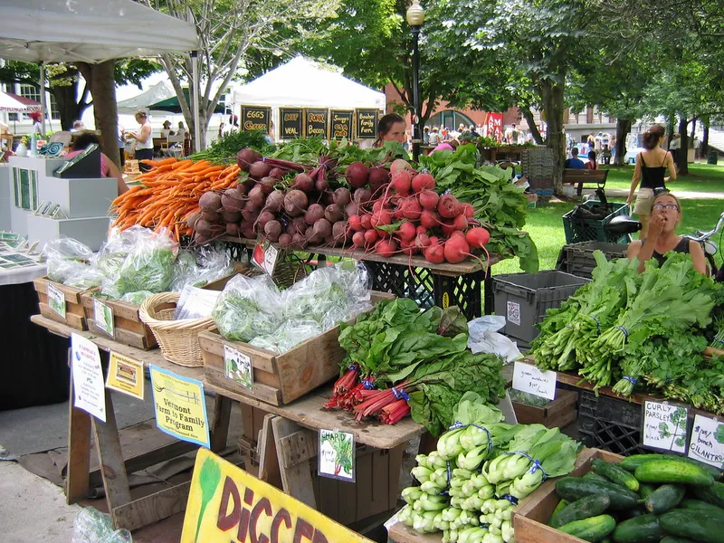 Old Farm Market