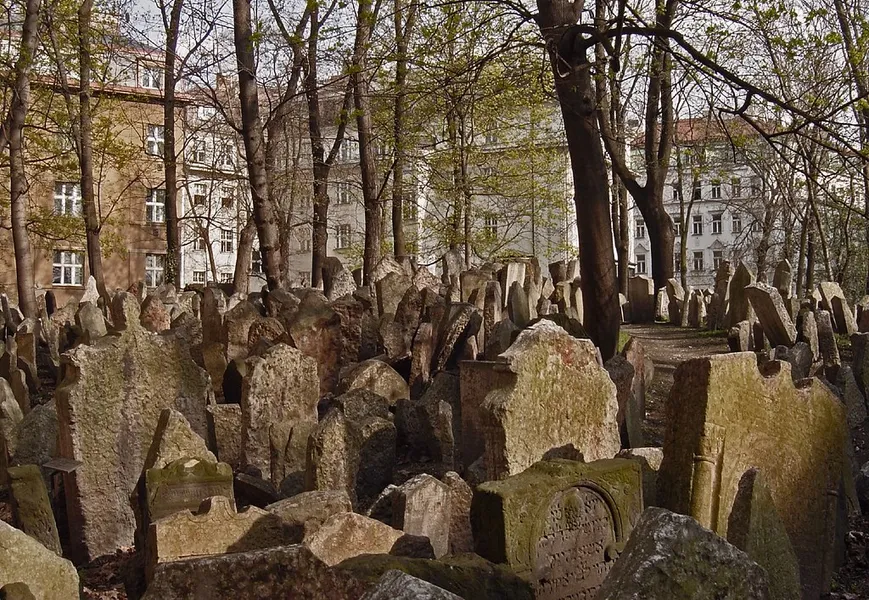 Old Jewish Cemetery