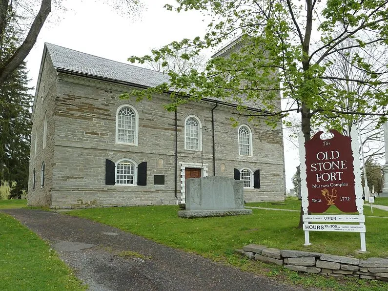 Old Stone Fort Museum
