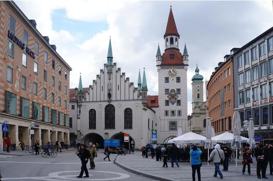 Old Town Hall (Altes Rathaus)