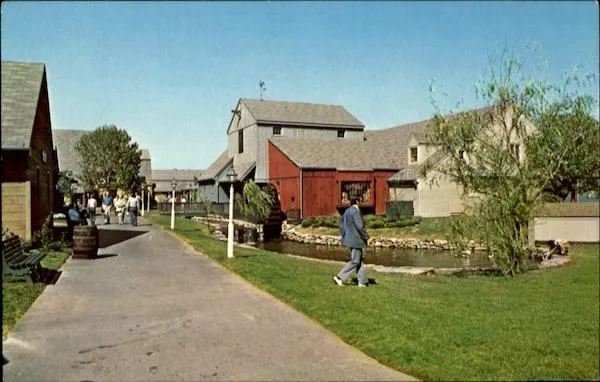 Olde Mistick Village