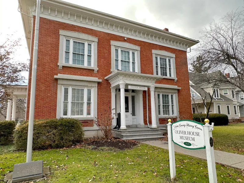 Oliver House Museum