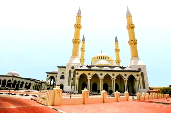 Omar Ibn Al-Khattab Mosque