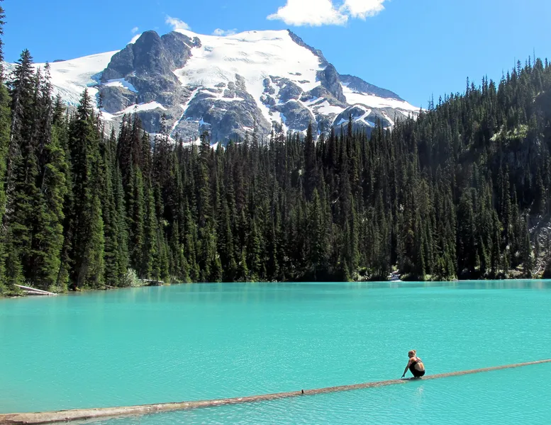 One Mile Lake