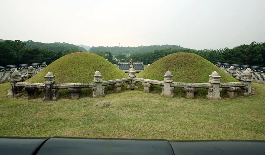 Oreung Royal Tombs
