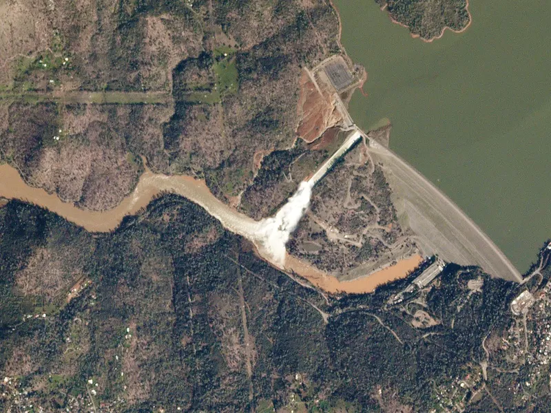 Oroville Dam Overlook
