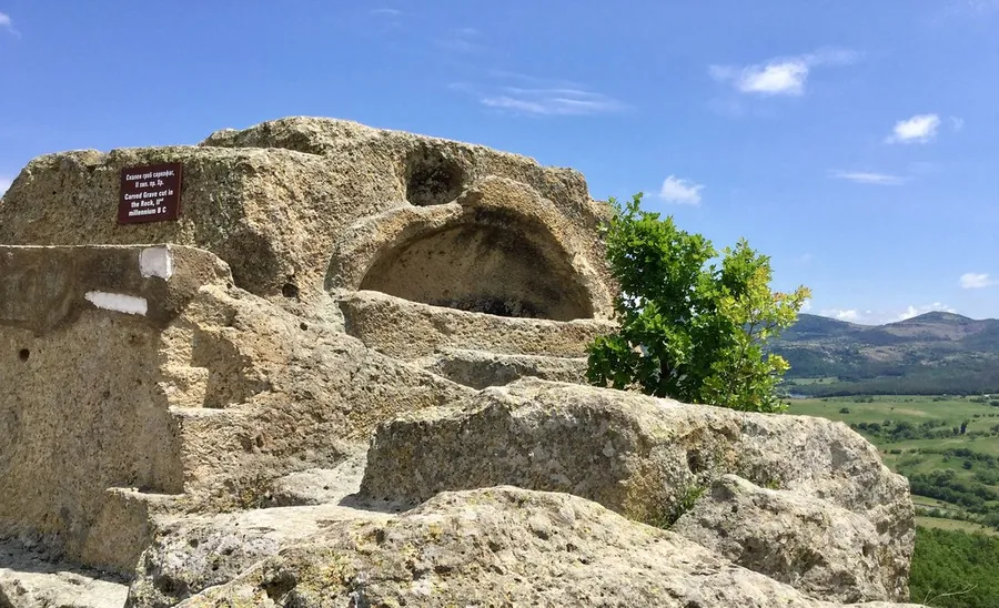 Orpheus Monument