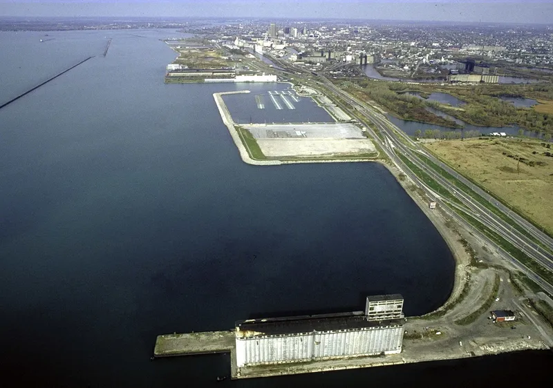 Outer Harbor