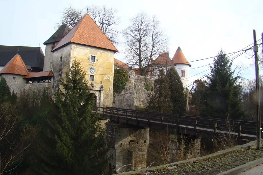 Ozalj Castle