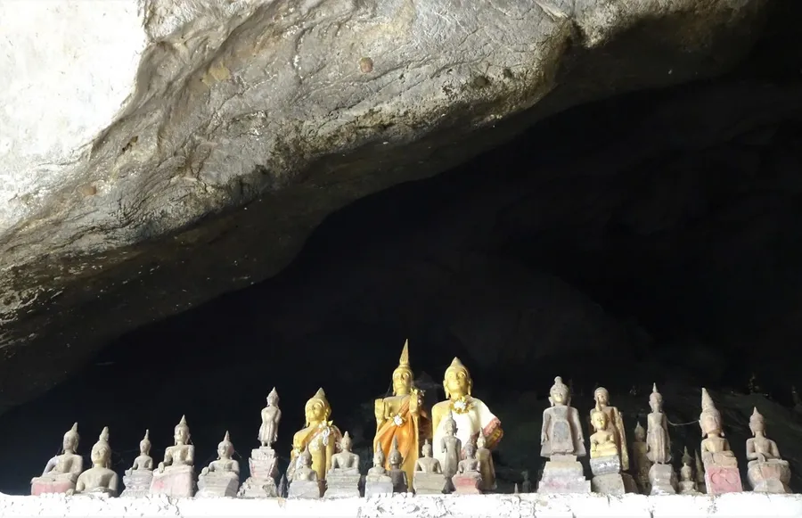 Pak Ou Caves