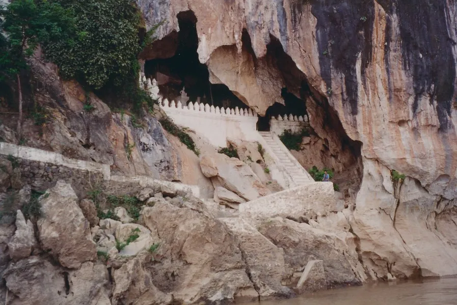 Pak Ou Caves
