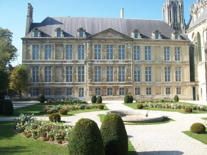 Palais du Tau