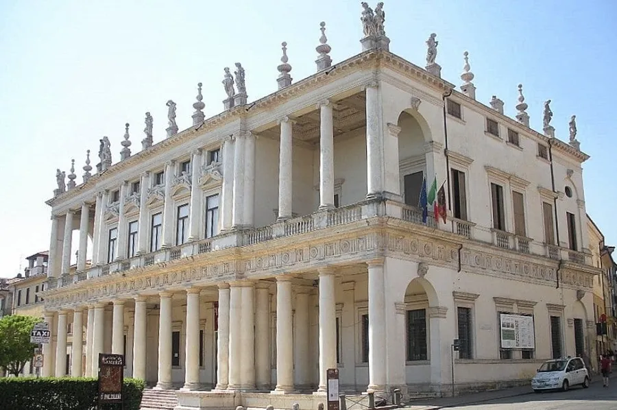 Palazzo Chiericati