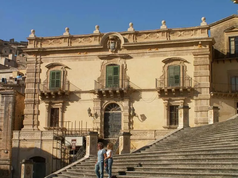 Palazzo Polara