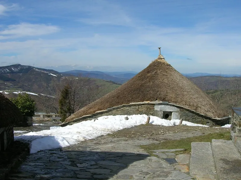 Pallozas of O Cebreiro