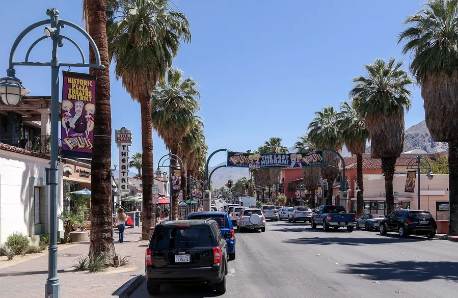 Palm Canyon Drive