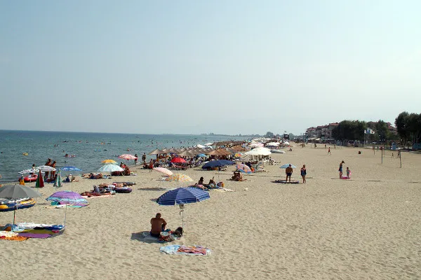Paralia Elefsina (Elefsina Beach)