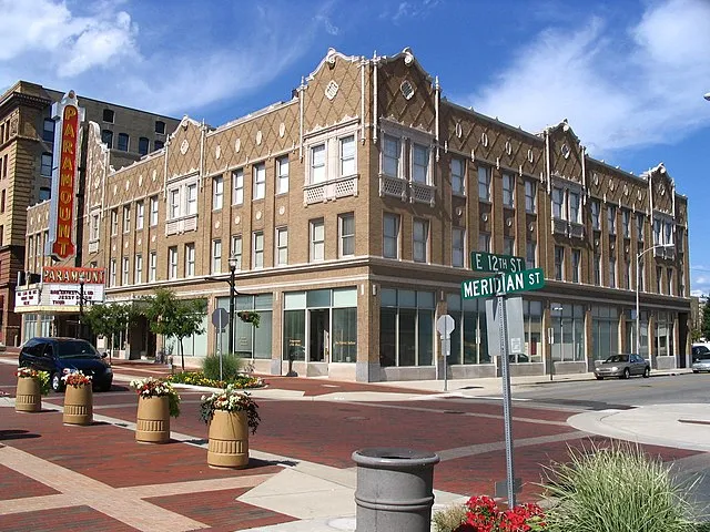 Paramount Theatre Centre and Ballroom