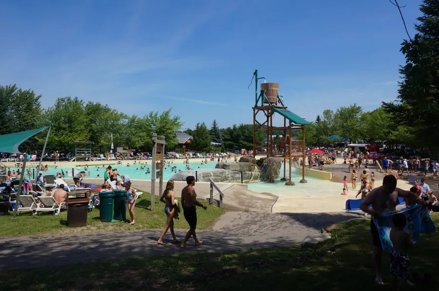 Parc aquatique Mont Saint-Sauveur