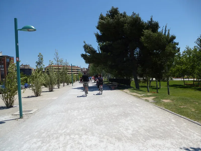 Paseo de la Ribera