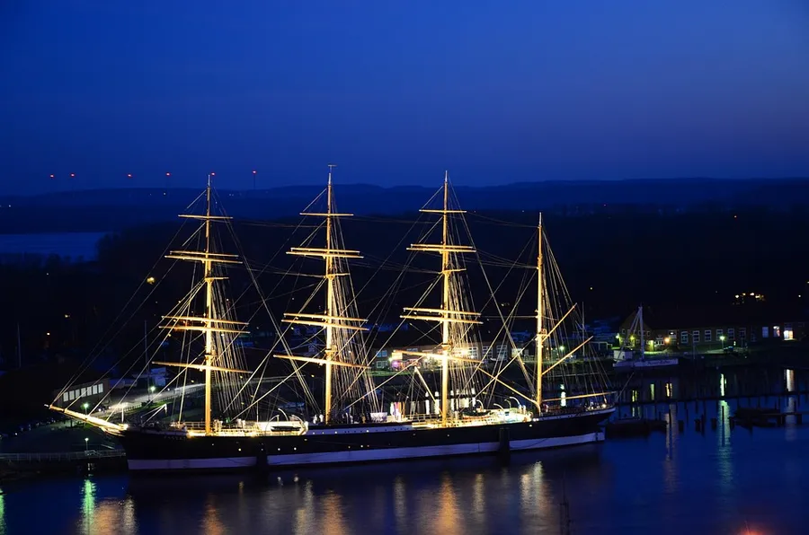 Passat (Sailing Ship)