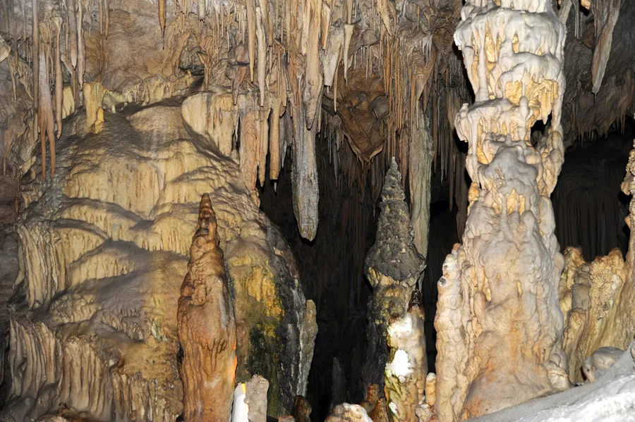 Perama Cave