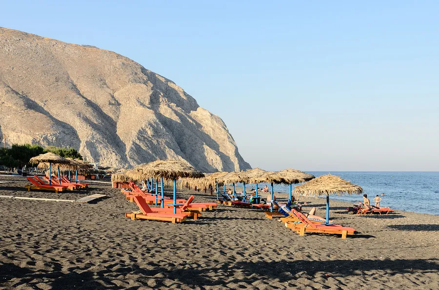 Perissa Beach