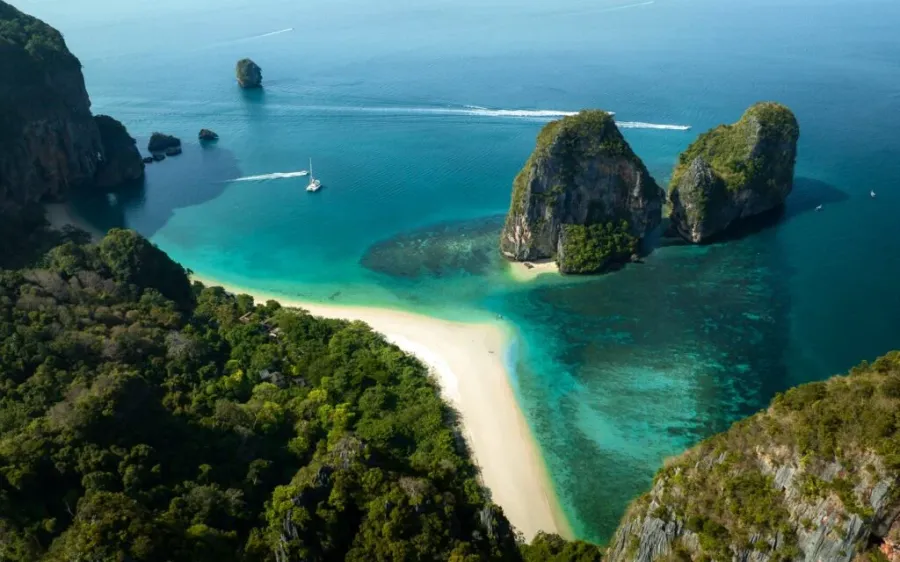 Phra Nang Cave Beach
