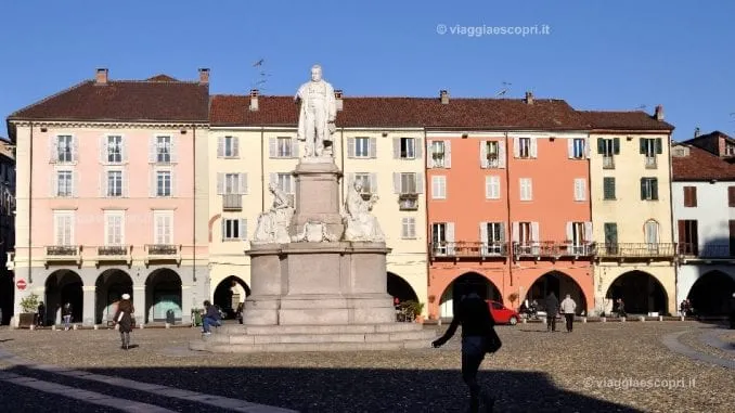 Piazza Cavour
