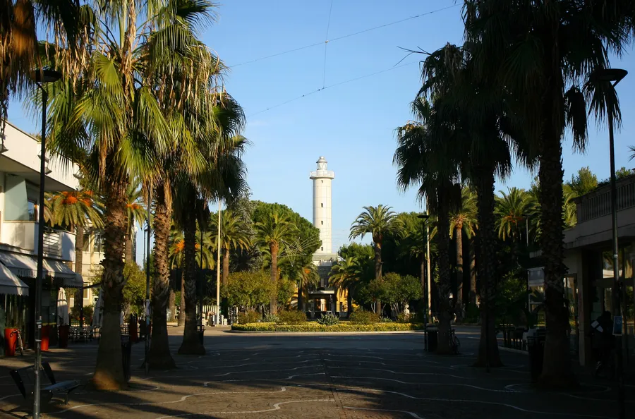Piazza Giorgini
