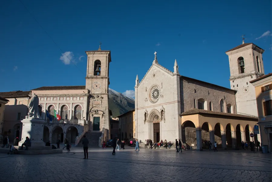 Piazza San Benedetto
