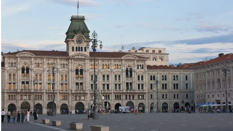 Piazza Unità d'Italia