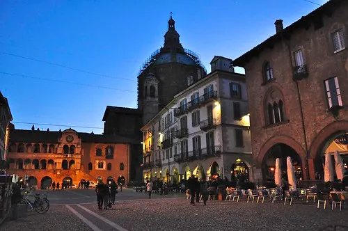 Piazza della Vittoria