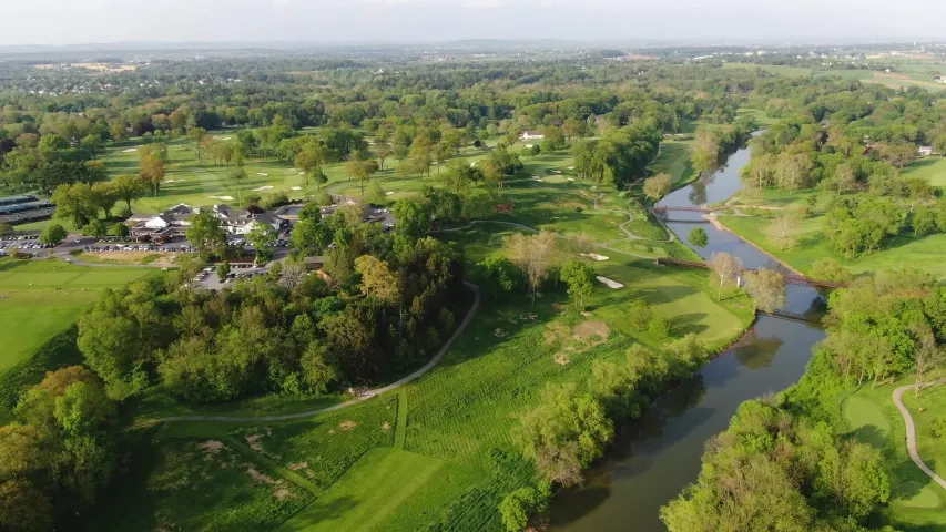 Pinewood Country Club