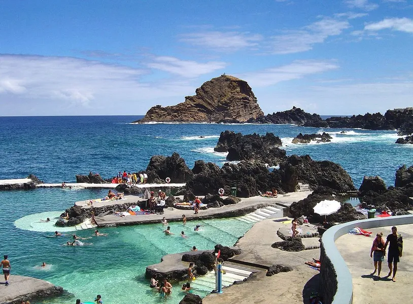 Piscinas Naturais de Velas