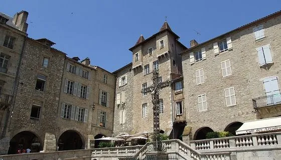 Place Notre-Dame