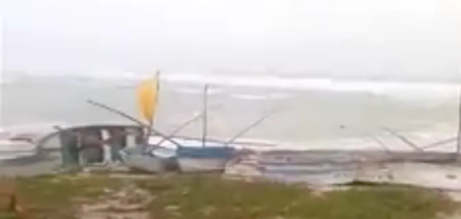 Playa Amarilla
