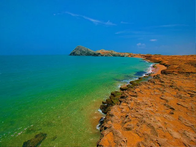 Playa Arco Iris