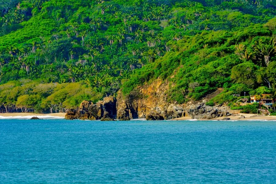 Playa Malpasos
