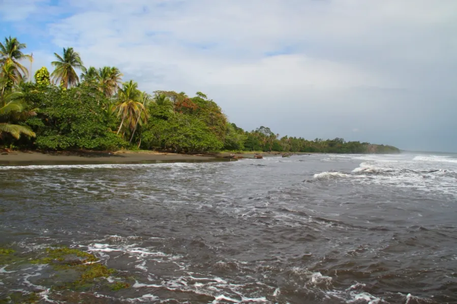 Playa Negra
