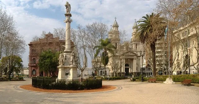 Plaza 25 de Mayo