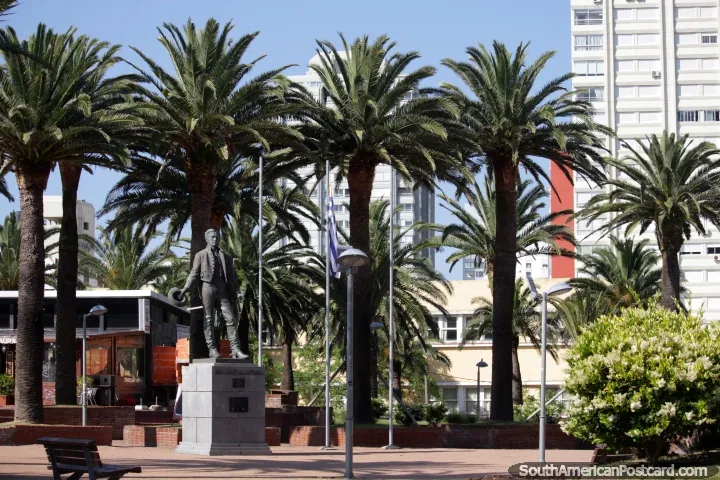Plaza Artigas