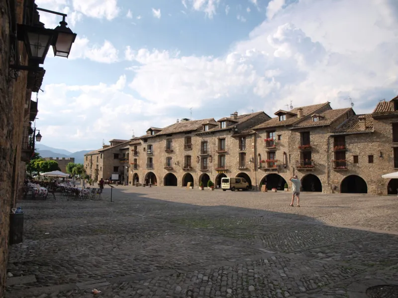 Plaza Mayor de Ainsa