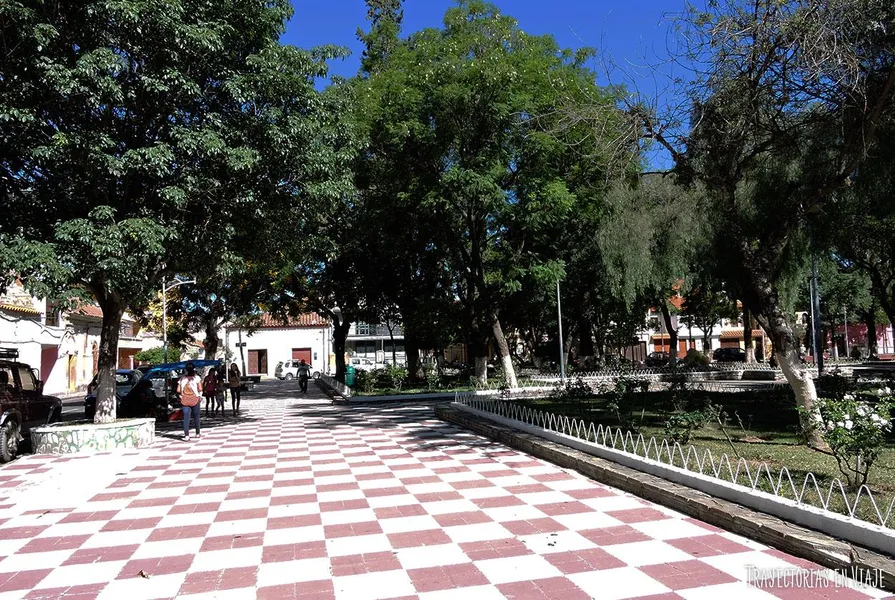 Plaza Principal de Icla
