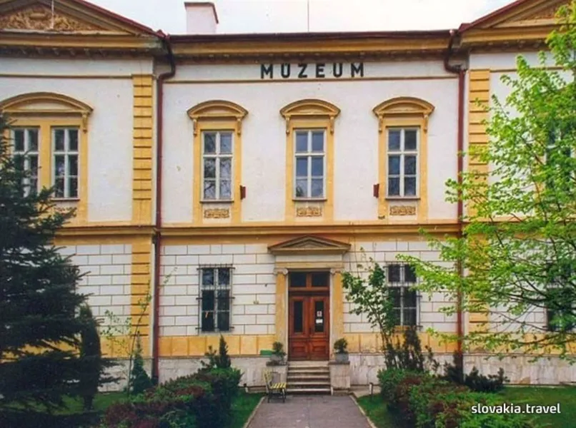 Podtatranské múzeum
